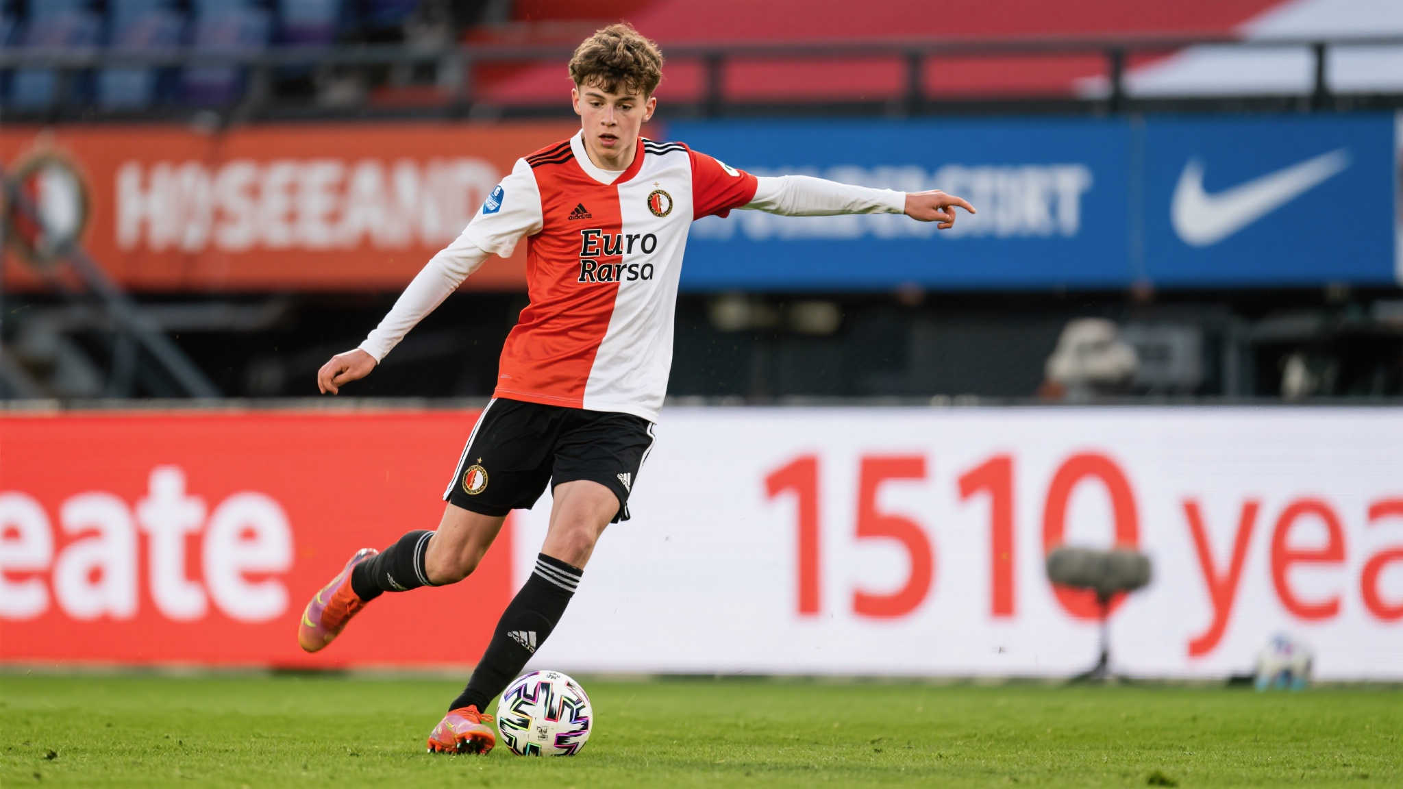 围绕着哲凯·赖什的话题，不仅包括他出色的球场表现，